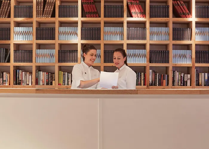 Katikies Santorini - The Leading s Of The WorldVilla